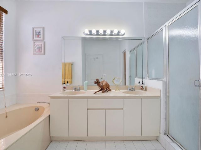 Продажа дома по адресу 1173 NW 135th Ct - фото 7531689