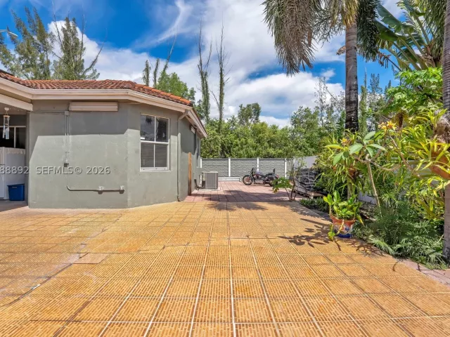 Продажа дома по адресу 1173 NW 135th Ct - фото 9129356
