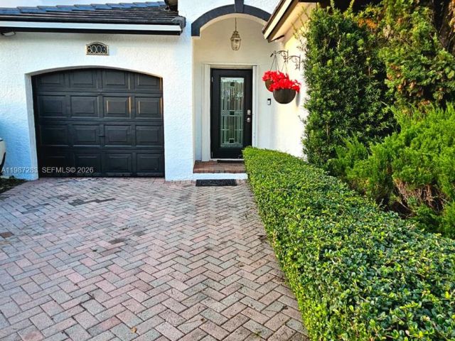 Продажа дома по адресу 8003 SW 158th Pl - фото 7524887