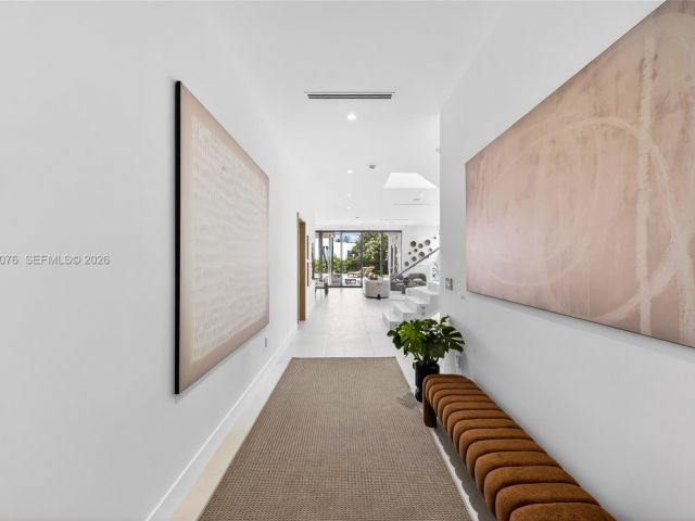 Продажа дома по адресу 609 SW 24th Rd - фото 7523345