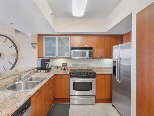 Продажа квартиры #1106 - фото 7526474