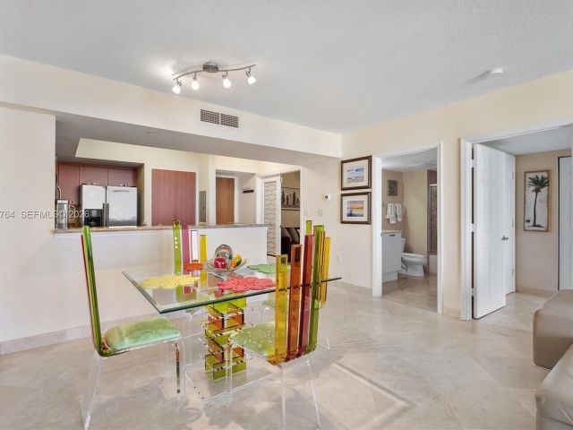 Продажа квартиры #1106 - фото 7526477