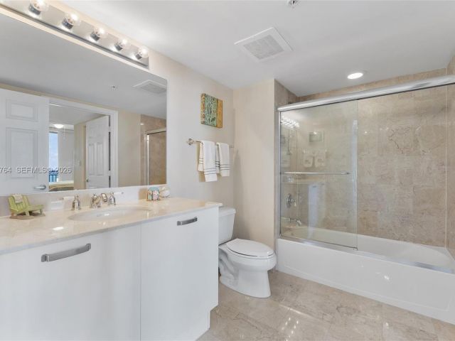 Продажа квартиры #1106 - фото 7526481