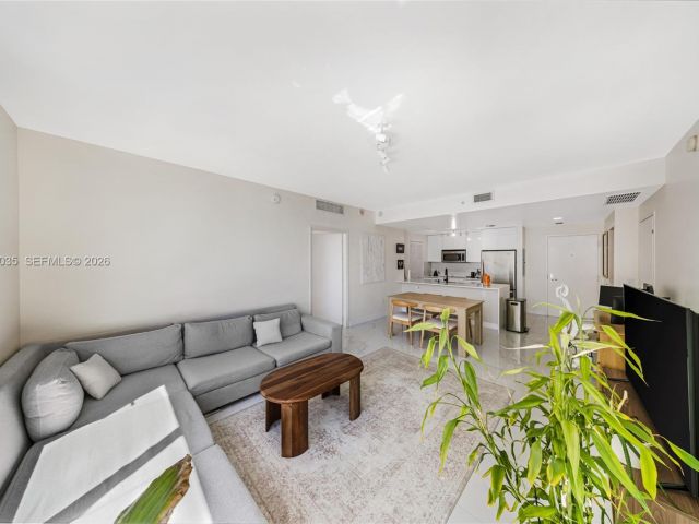 Продажа квартиры #T-2806 - фото 7536381