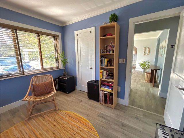 Дом в аренду по адресу 1175 NE 131st St - фото 7525897