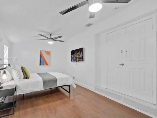 Продажа дома по адресу 3161 Riverland Rd - фото 7529957