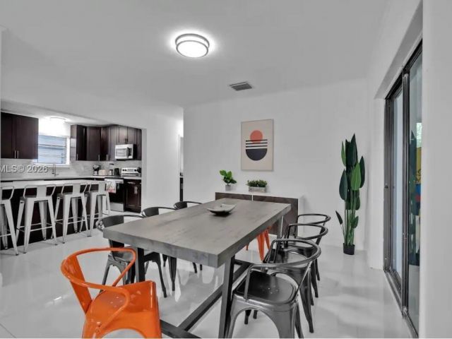 Продажа дома по адресу 3161 Riverland Rd - фото 7529966