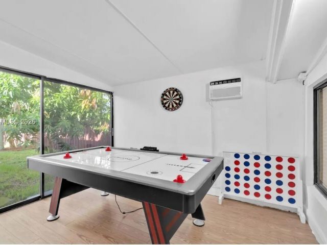 Продажа дома по адресу 3161 Riverland Rd - фото 7529967