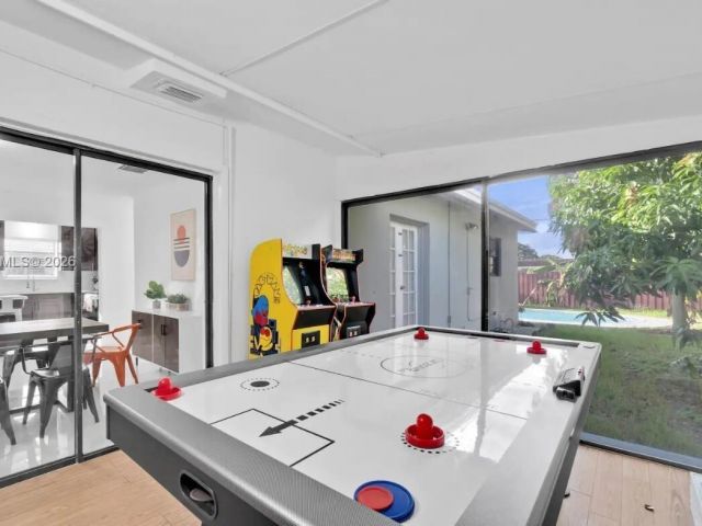 Продажа дома по адресу 3161 Riverland Rd - фото 7529968