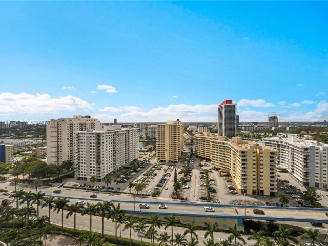 Квартира в аренду номер1907 - фото 7526260