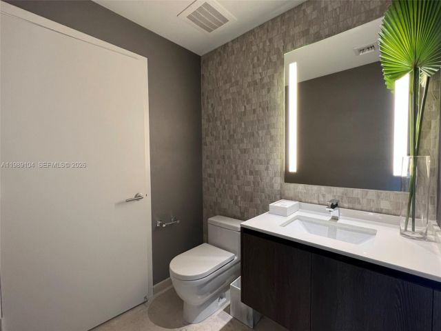 Продажа квартиры #2404 - фото 7533700