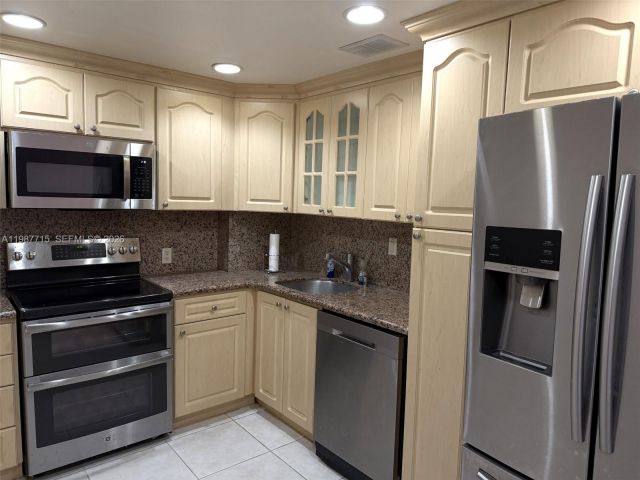 Квартира в аренду номер528 - фото 7527593