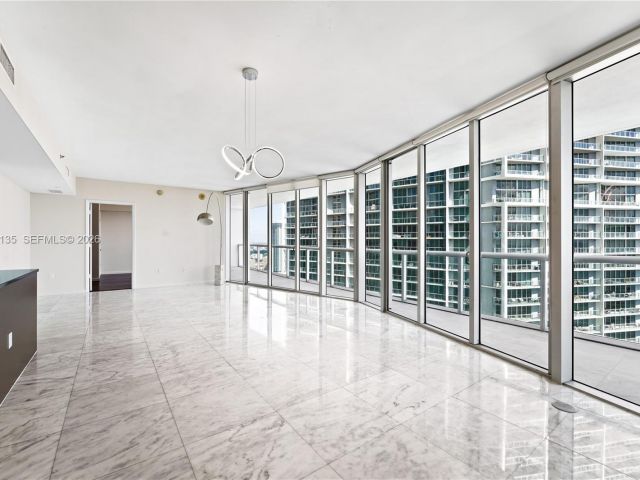 Квартира в аренду номер3904 - фото 7527444