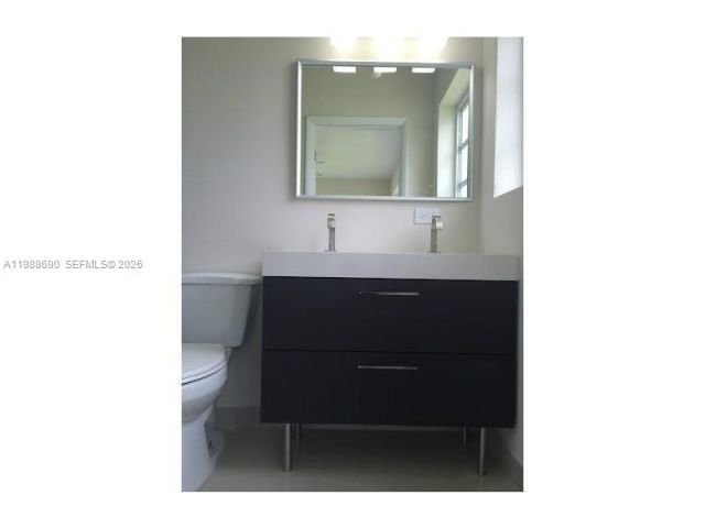 Дом в аренду по адресу 740 NE 179 TE - фото 7525946