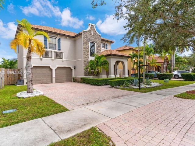 Дом в аренду по адресу 11239 SW 243rd Ter 0 - фото 7526319