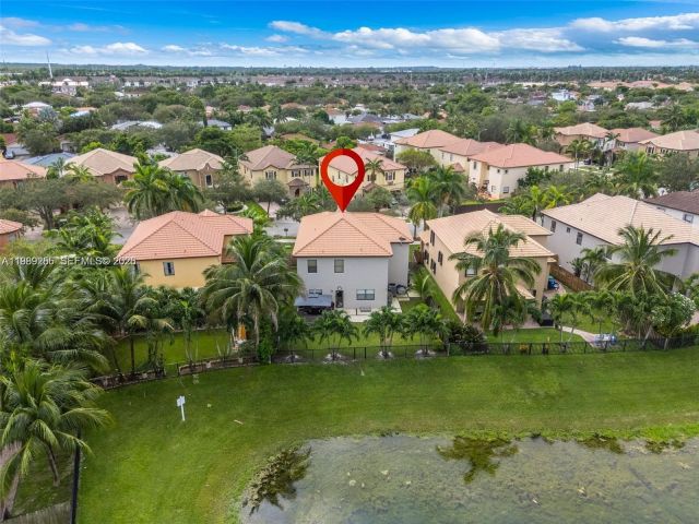 Дом в аренду по адресу 11239 SW 243rd Ter 0 - фото 7526322