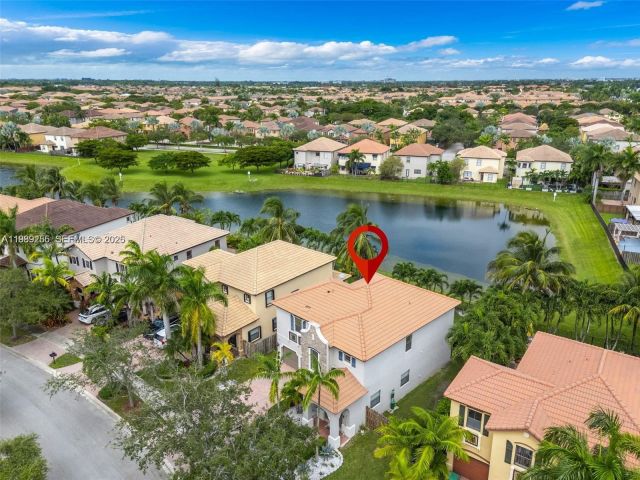 Дом в аренду по адресу 11239 SW 243rd Ter 0 - фото 7526323