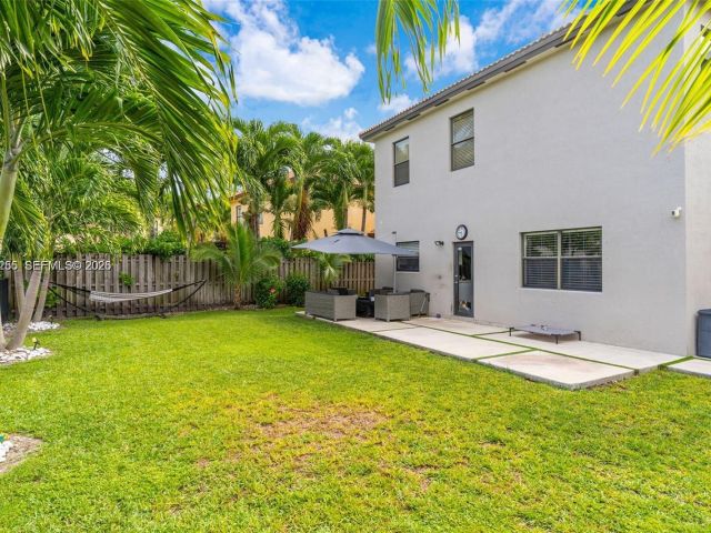 Дом в аренду по адресу 11239 SW 243rd Ter 0 - фото 7526332