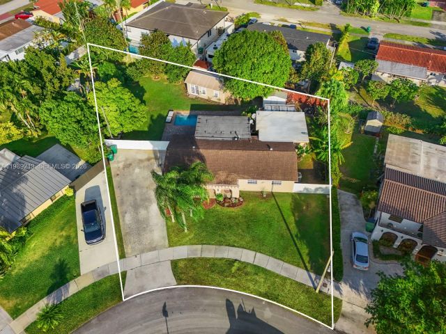 Продажа дома по адресу 3605 SW 122nd Pl - фото 7526378