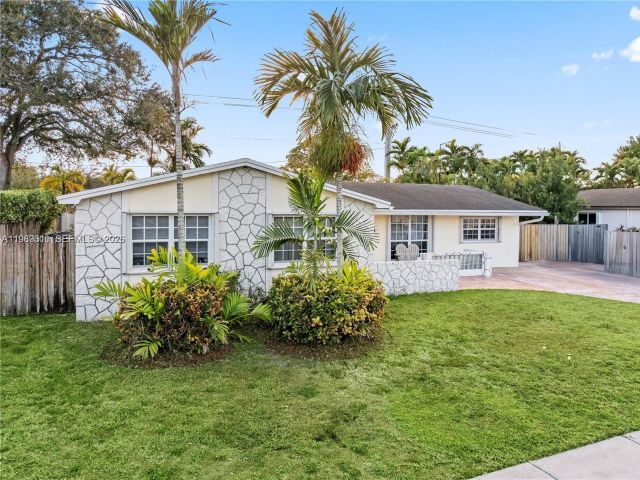 Продажа дома по адресу 10330 SW 103rd Ct - фото 7525397