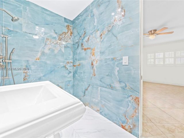 Продажа дома по адресу 10330 SW 103rd Ct - фото 7525406