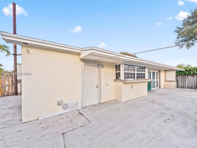 Продажа дома по адресу 10330 SW 103rd Ct - фото 7525415