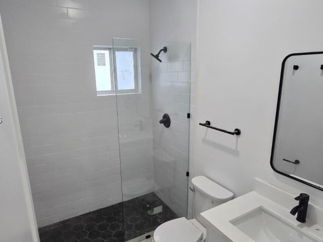 Продажа дома по адресу 141 NW 11th St - фото 7526556