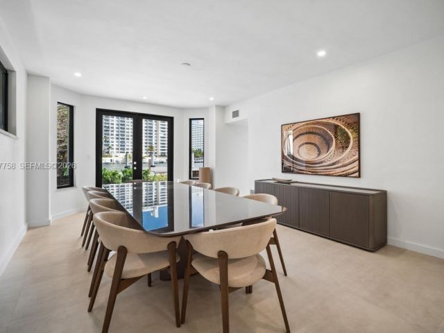 Дом в аренду по адресу 5661 Pine Tree Dr 0 - фото 7526495