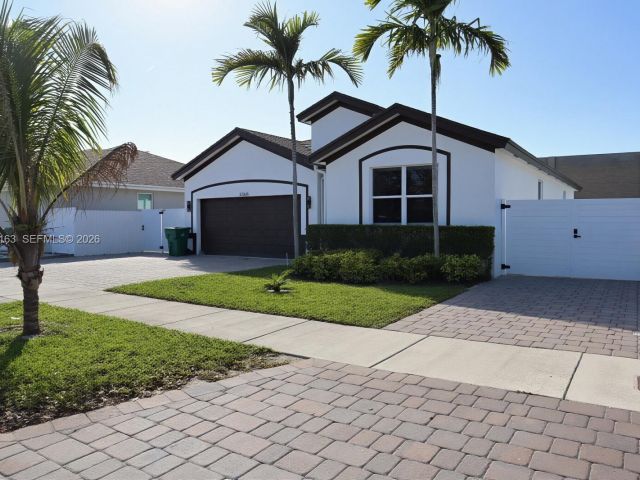 Дом в аренду по адресу 27440 SW 135th Ave Rd 27440 - фото 7526352