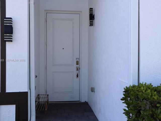 Дом в аренду по адресу 27440 SW 135th Ave Rd 27440 - фото 7526353