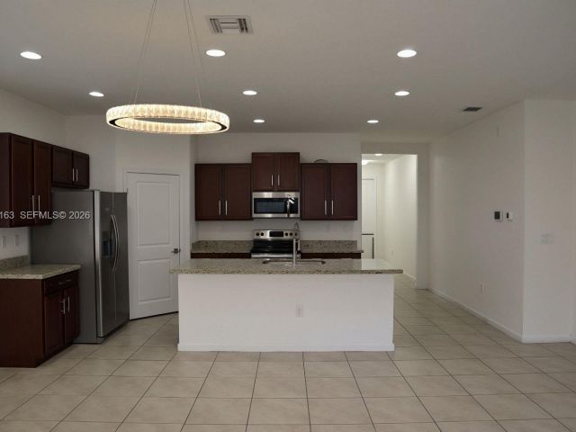 Дом в аренду по адресу 27440 SW 135th Ave Rd 27440 - фото 7526355