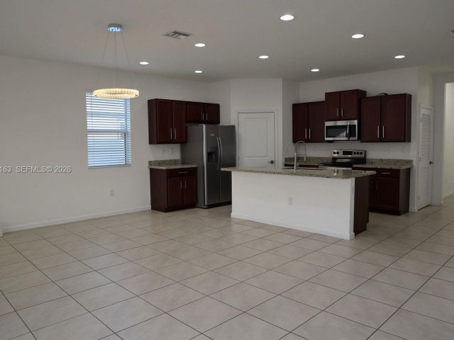 Дом в аренду по адресу 27440 SW 135th Ave Rd 27440 - фото 7526356