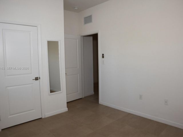 Дом в аренду по адресу 27440 SW 135th Ave Rd 27440 - фото 7526361