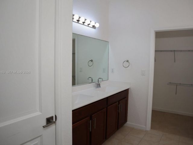 Дом в аренду по адресу 27440 SW 135th Ave Rd 27440 - фото 7526368