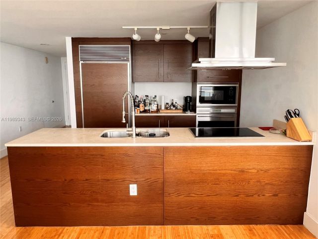 Продажа квартиры #2401 - фото 7527471