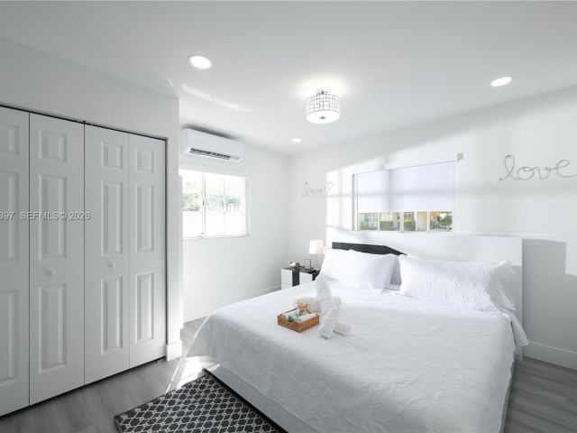 Продажа дома по адресу 12293 SW 28th Ter - фото 7526435