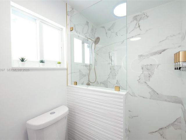 Продажа дома по адресу 12293 SW 28th Ter - фото 7526441