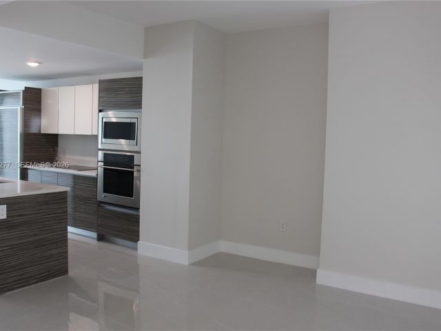 Квартира в аренду номер2705 - фото 7527801