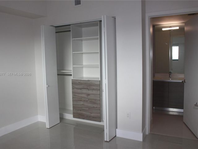 Квартира в аренду номер2705 - фото 7527804