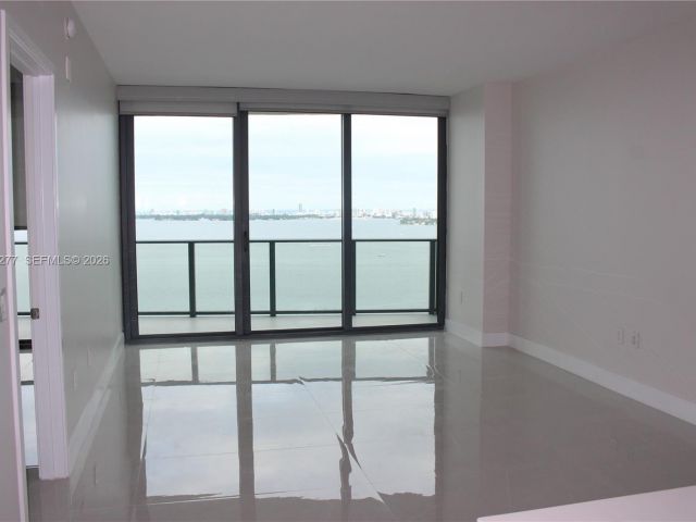 Квартира в аренду номер2705 - фото 7527806