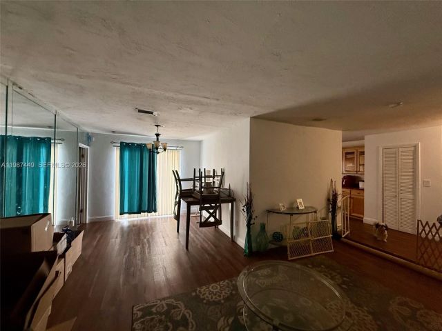 Продажа дома по адресу 17424 SW 108th Ct - фото 7526936