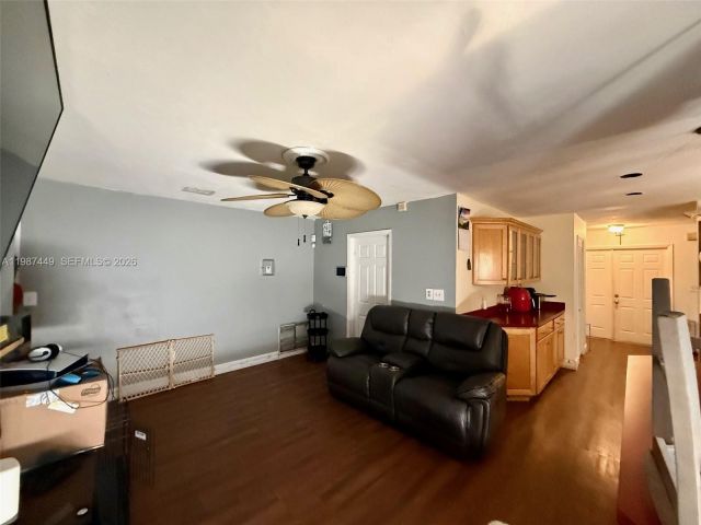 Продажа дома по адресу 17424 SW 108th Ct - фото 7526939