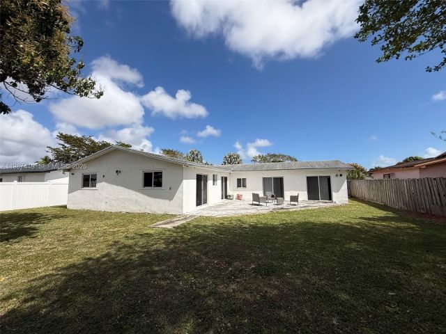 Продажа дома по адресу 17424 SW 108th Ct - фото 7526946