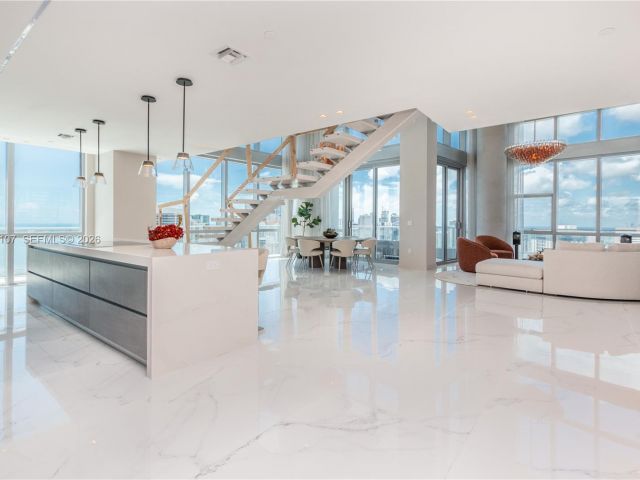 Квартира в аренду номерPH 4611 - фото 7527642