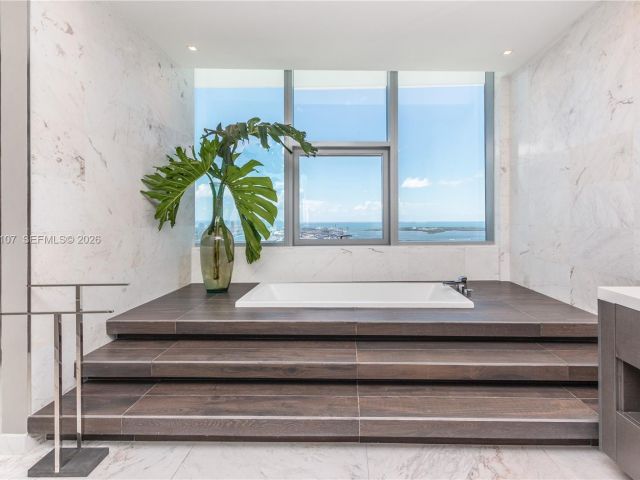 Квартира в аренду номерPH 4611 - фото 7527645