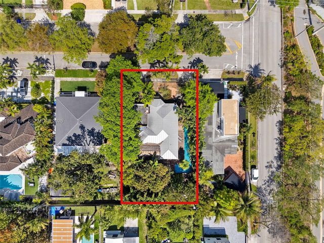 Продажа дома по адресу 120 SW 24th Rd - фото 7526911