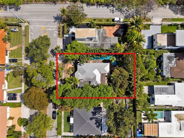 Продажа дома по адресу 120 SW 24th Rd - фото 7526915