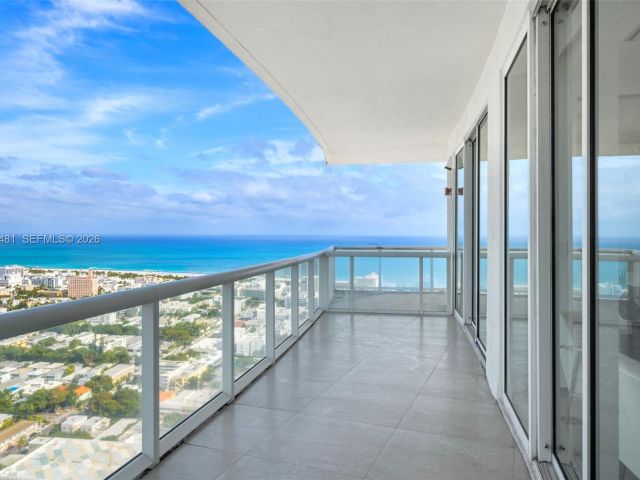 Квартира в аренду номерPH4104 - фото 7527272