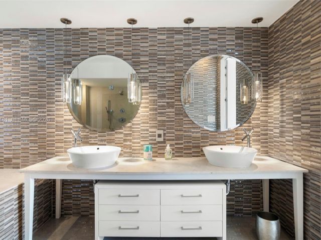 Квартира в аренду номерPH4104 - фото 7527285