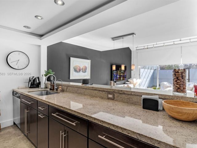 Продажа дома по адресу 13340 SW 91st Ter B - фото 7536423